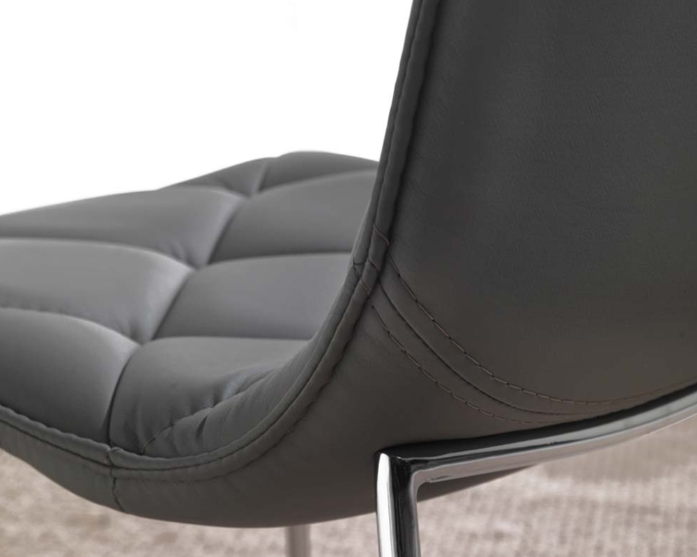 Chaise de salle à manger en simili cuir design - Souffle d'intérieur