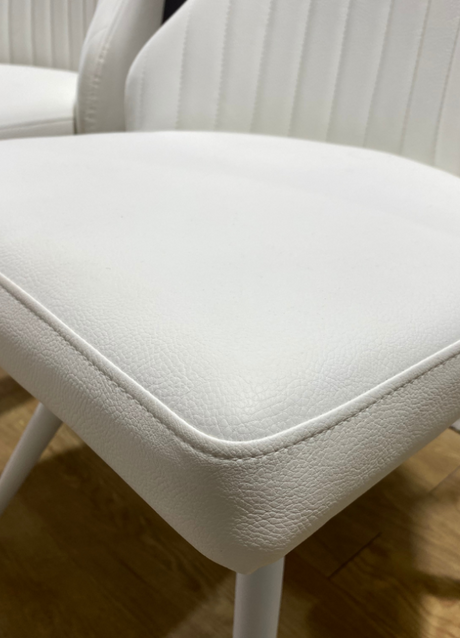 Chaise pivotante pieds métal design blanche - SOUFFLE D’INTÉRIEUR