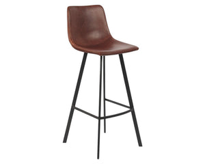 Tabouret de bar industriel pieds métal cognac sur un fond blanc - SOUFFLE D'intérieur 