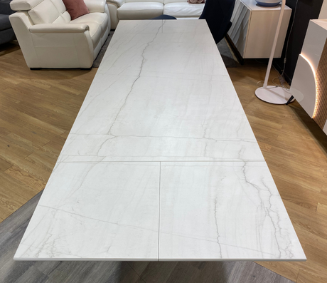 table à manger extensible ceramique marbre blanc mat pieds bois naturel marquise - Animovel - Souffle d'intérieur 