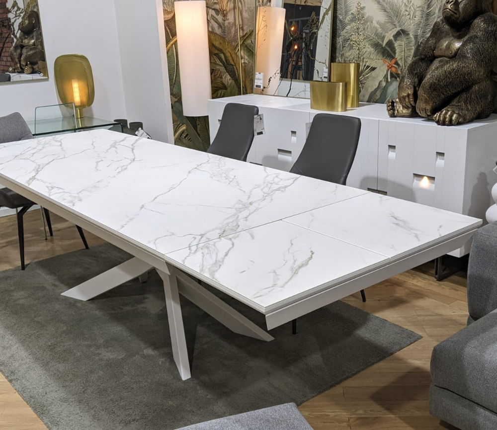 Table céramique extensible marbre blanc - SOUFFLE D'intérieur